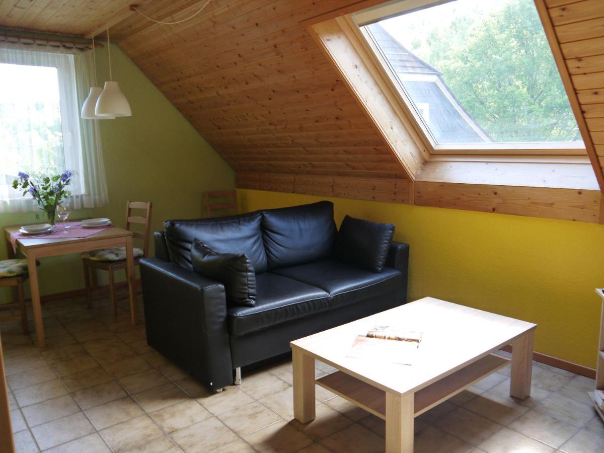Ferienwohnungen Am Campingplatz Trendelburg Exterior photo
